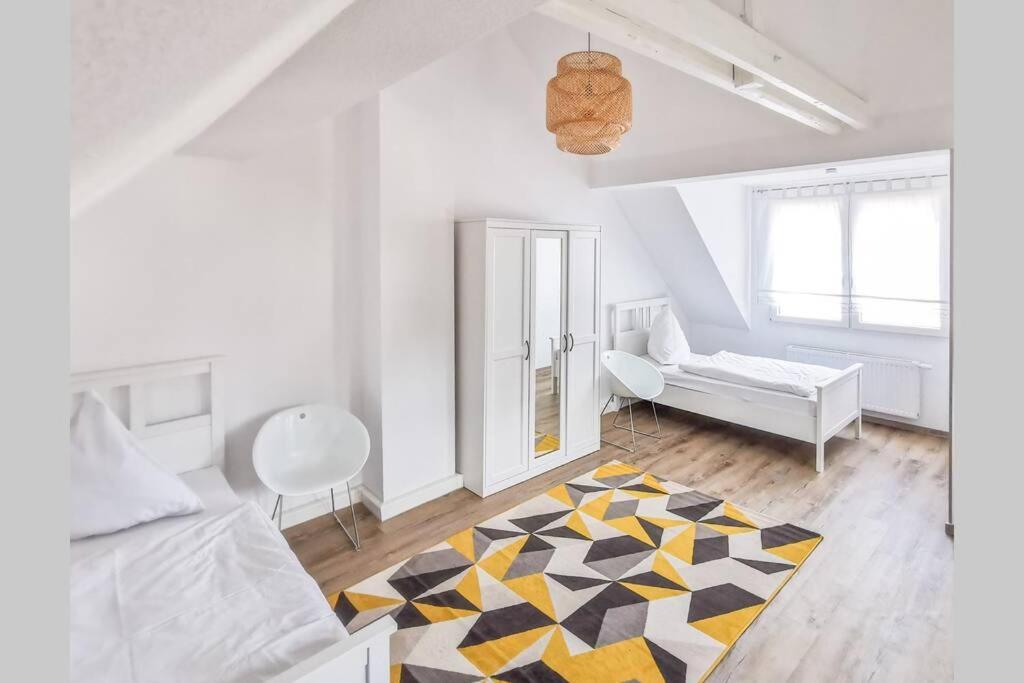 Bruehl Mitte, Neu Renoviertes Hausヴィラ エクステリア 写真